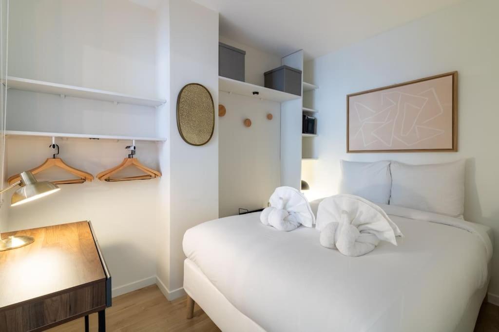 B3#two Bedrooms#champs Elysées#arc De Triomphe#ac