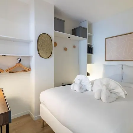 B3 Two Bedrooms Champs Elysees Arc De Triomphe Ac